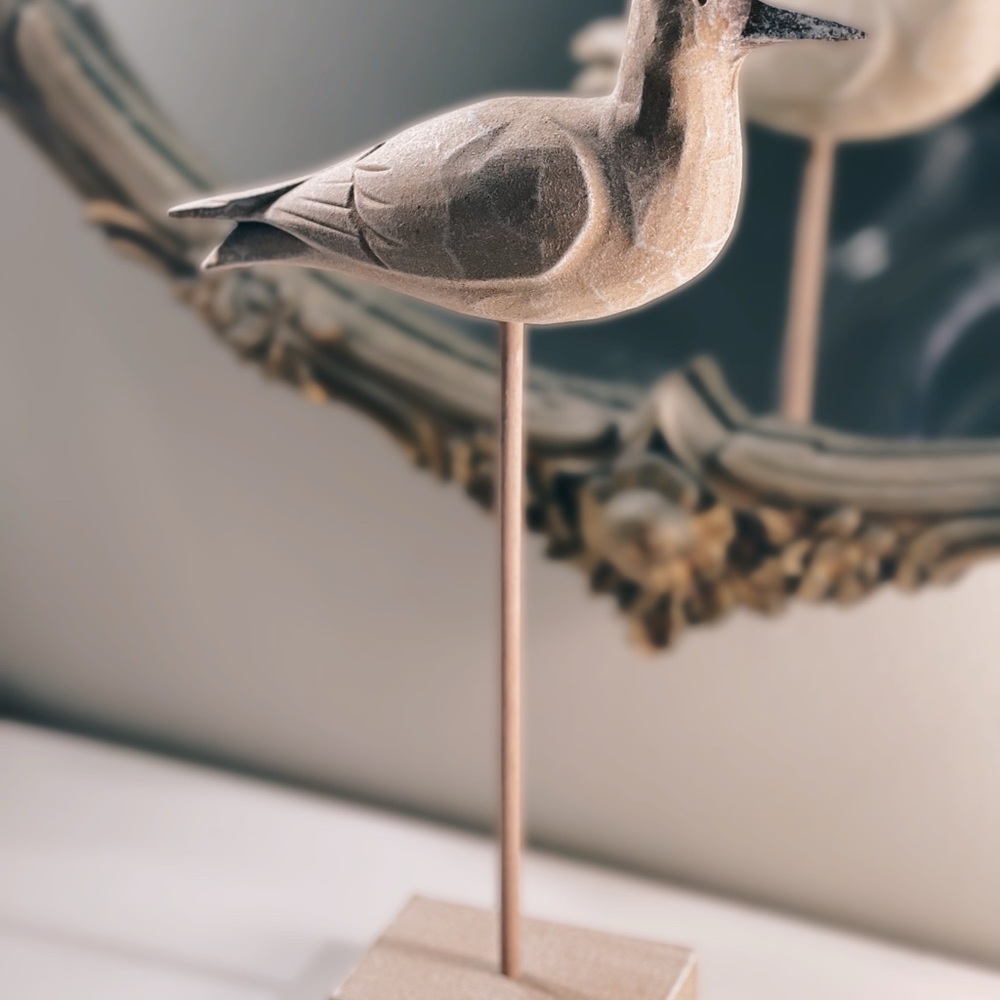 Wooden Bird Sculpture - Natural